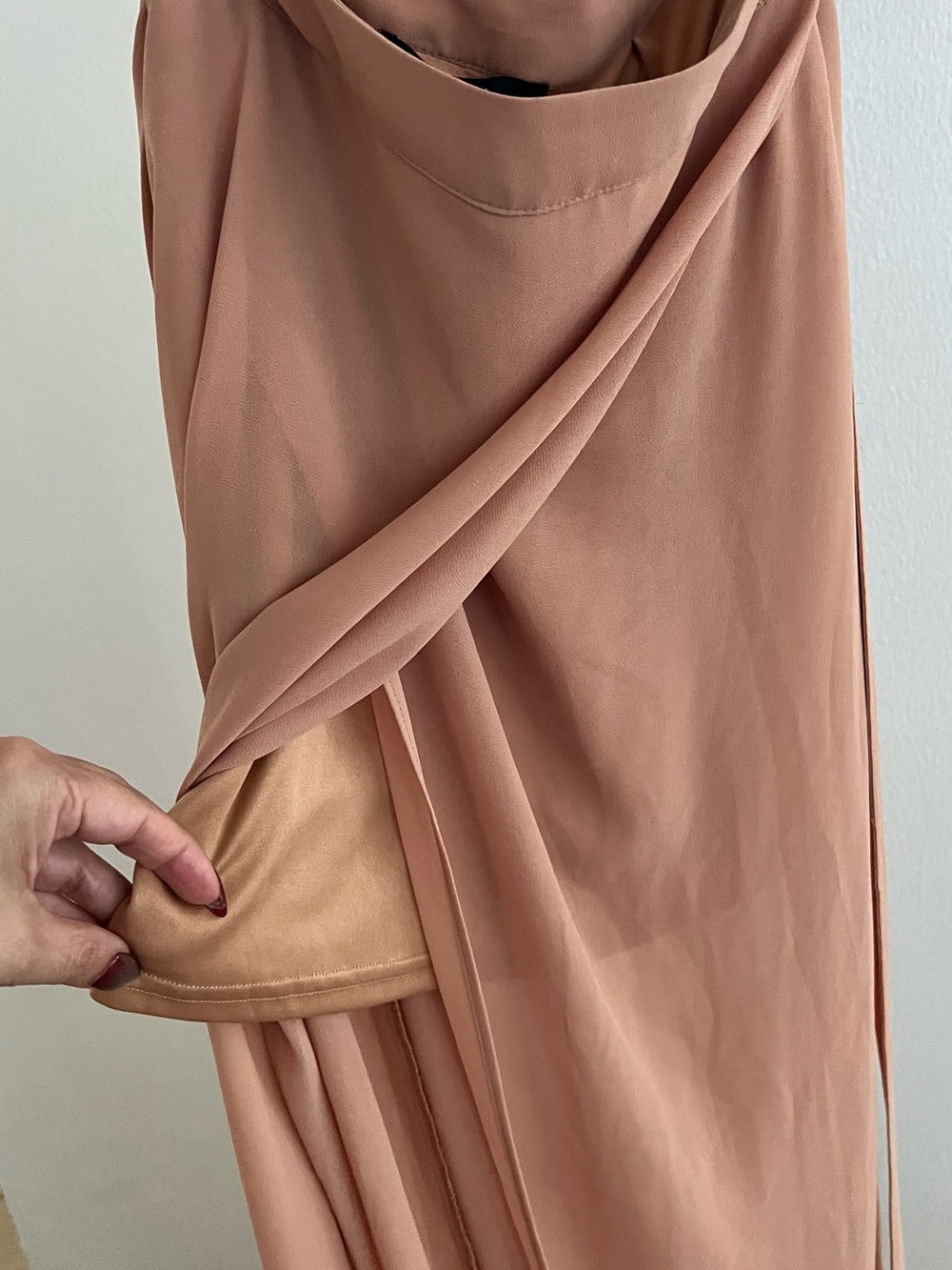 Never worn forever21 Chic Wrap Midi Skirt in Taupe small - Picture 4 of 9